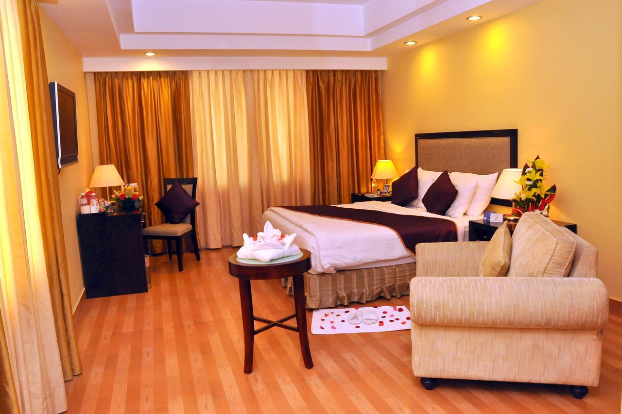 Gokulam Park Sabari-Siruseri Sipcot Chennai Exterior foto