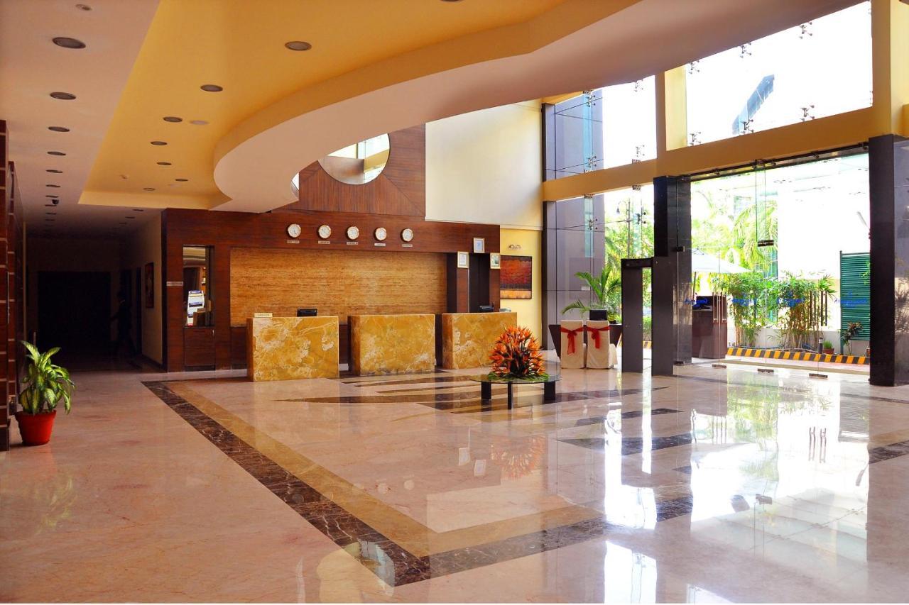 Gokulam Park Sabari-Siruseri Sipcot Chennai Exterior foto