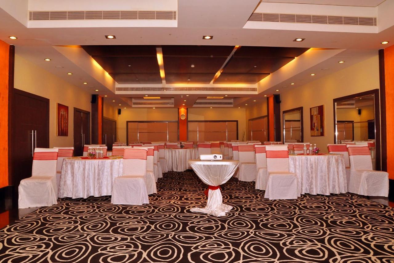 Gokulam Park Sabari-Siruseri Sipcot Chennai Exterior foto